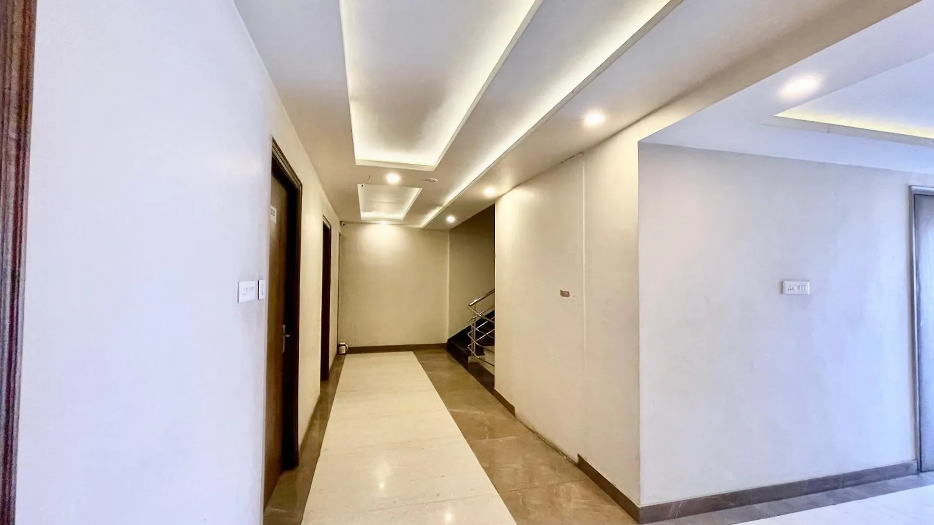 Hotel Rudraksh ! Varanasi !Fully-Air-Conditioned Hotel At Prime Location With Parking Availability, Near Kashi Vishwanath Temple, And Ganga Ghat 2 4*,  India
